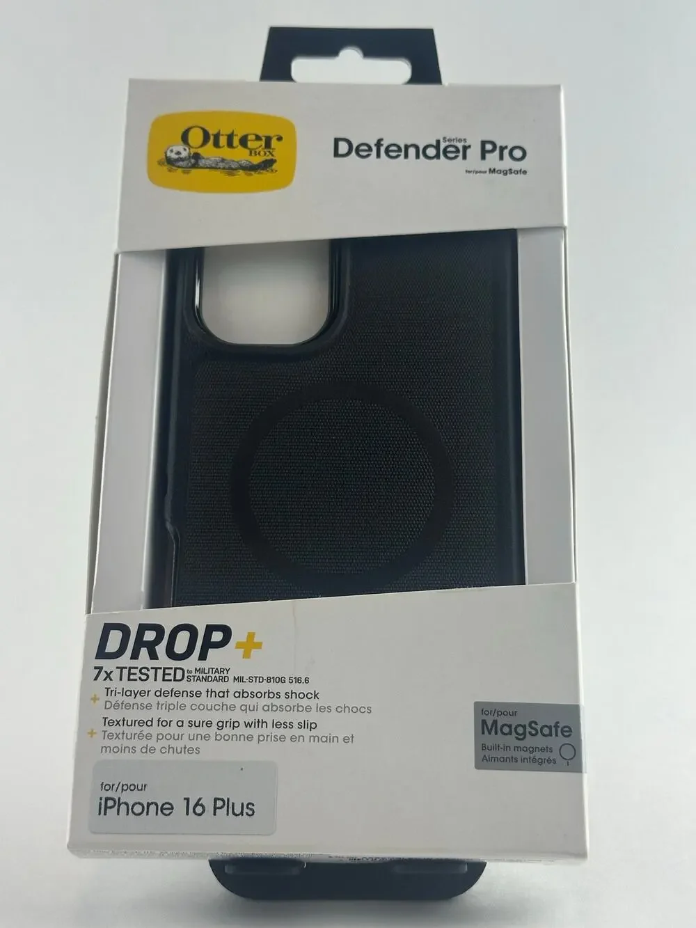 OtterBox Defender Pro Series iPhone 16 Plus Black MagSafe Case NWT MSRP: $70.00